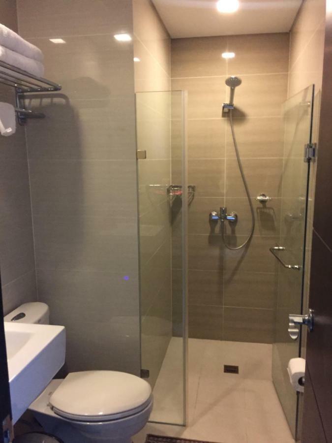 101 Newport Condo C2 Manila Exterior photo