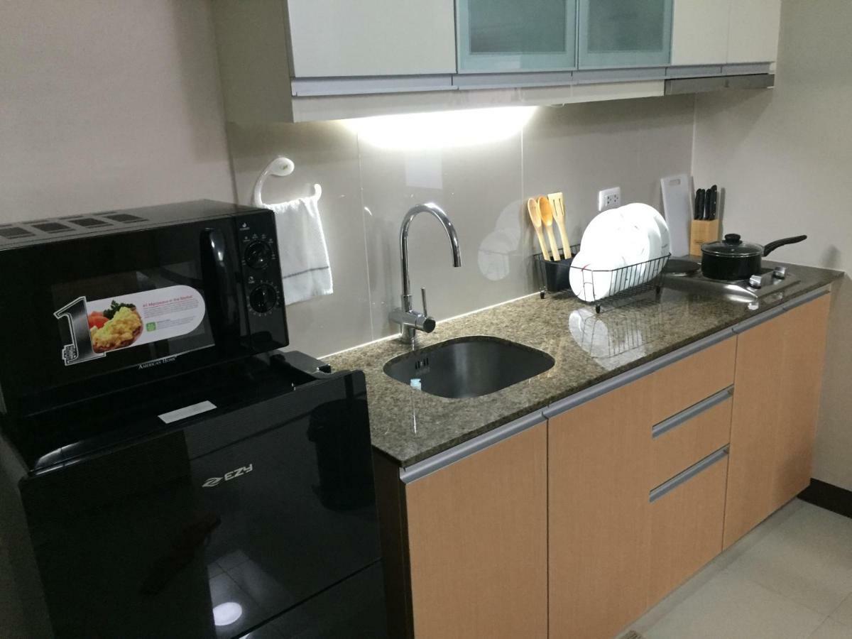 101 Newport Condo C2 Manila Exterior photo